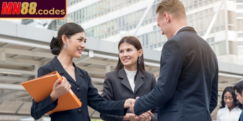 Phương châm lấy con người làm trung tâm